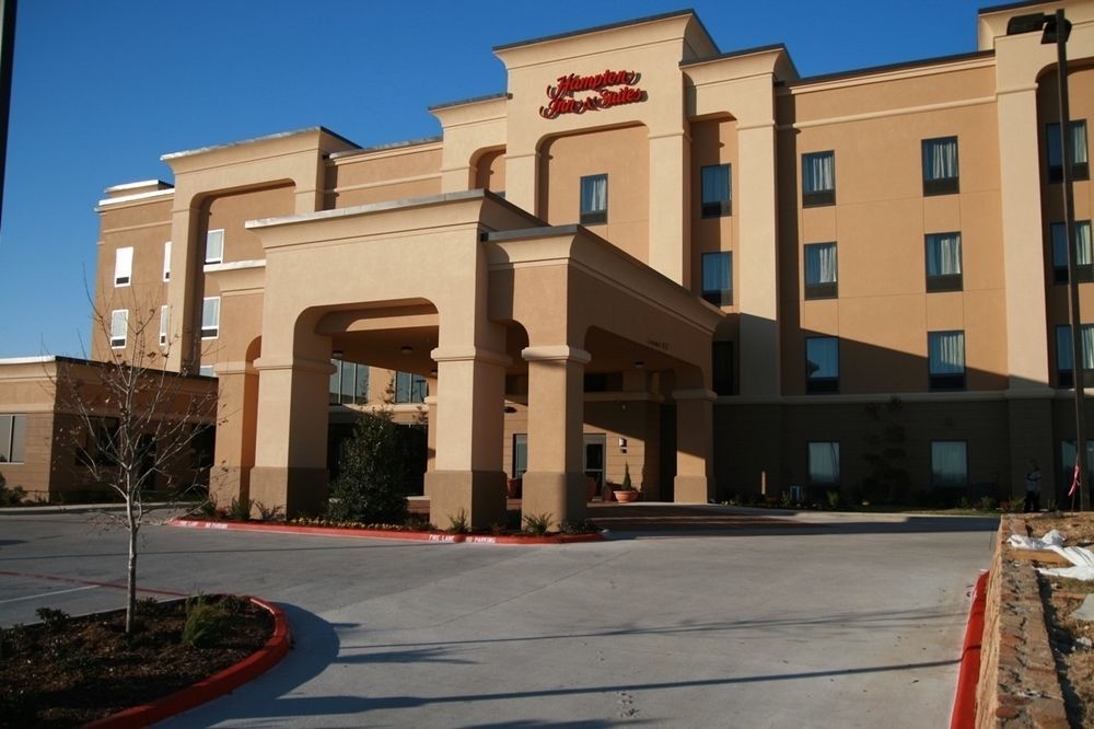 Hampton Inn & Suites Roseville Exterior photo